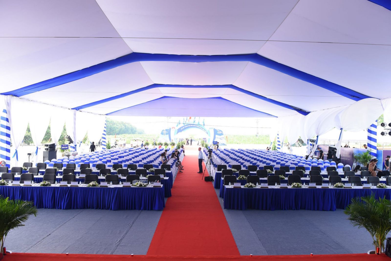 Cho thuê thiết bị sự kiện