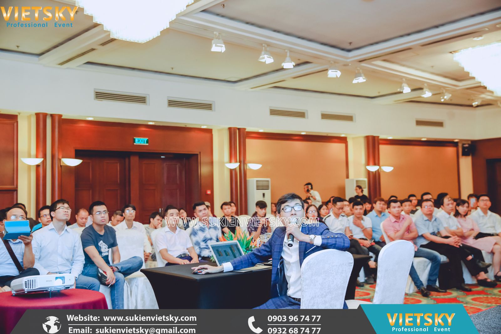 sự ki&ecirc;̣n h&ocirc;̣i thảo chuy&ecirc;n nghi&ecirc;̣p tại hcm